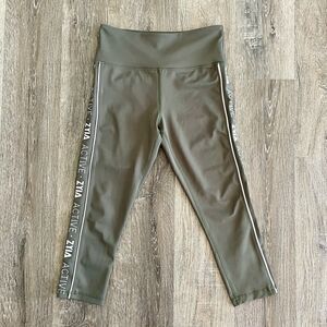 Zyia Active Olive Green Cropped Leggings - Size: 6-8
